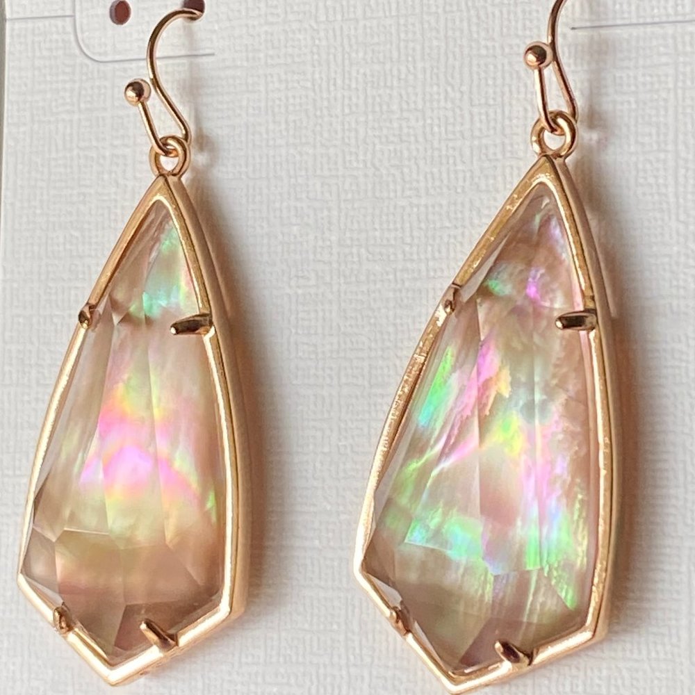 Kendra Scott Camry earrings, rose gold, brown mother of pearl